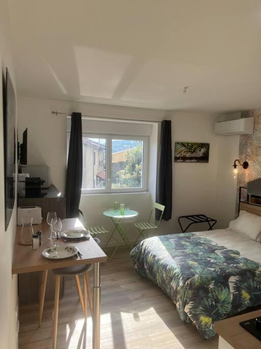 Verdi Studio Cosy Au Calme Parking Gratuit Chasse-sur-Rhône Dış mekan fotoğraf